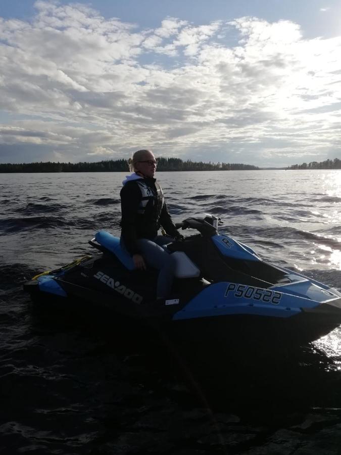 Raemaekkae Holidays Rautalampi Esterno foto